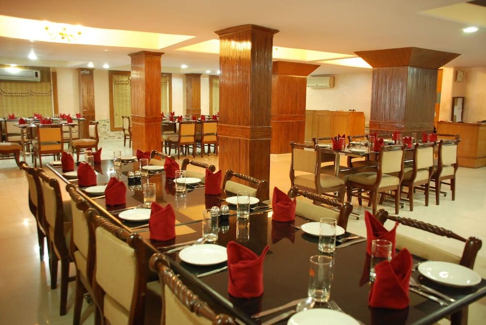 Hotel Ganga Ratan Agra  Exterior photo
