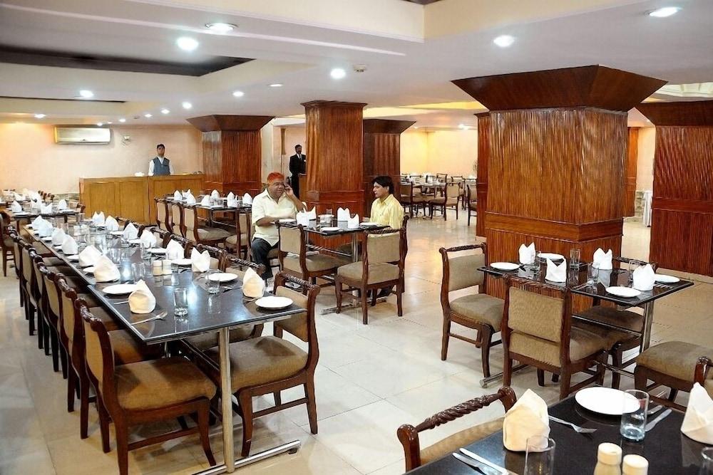 Hotel Ganga Ratan Agra  Exterior photo