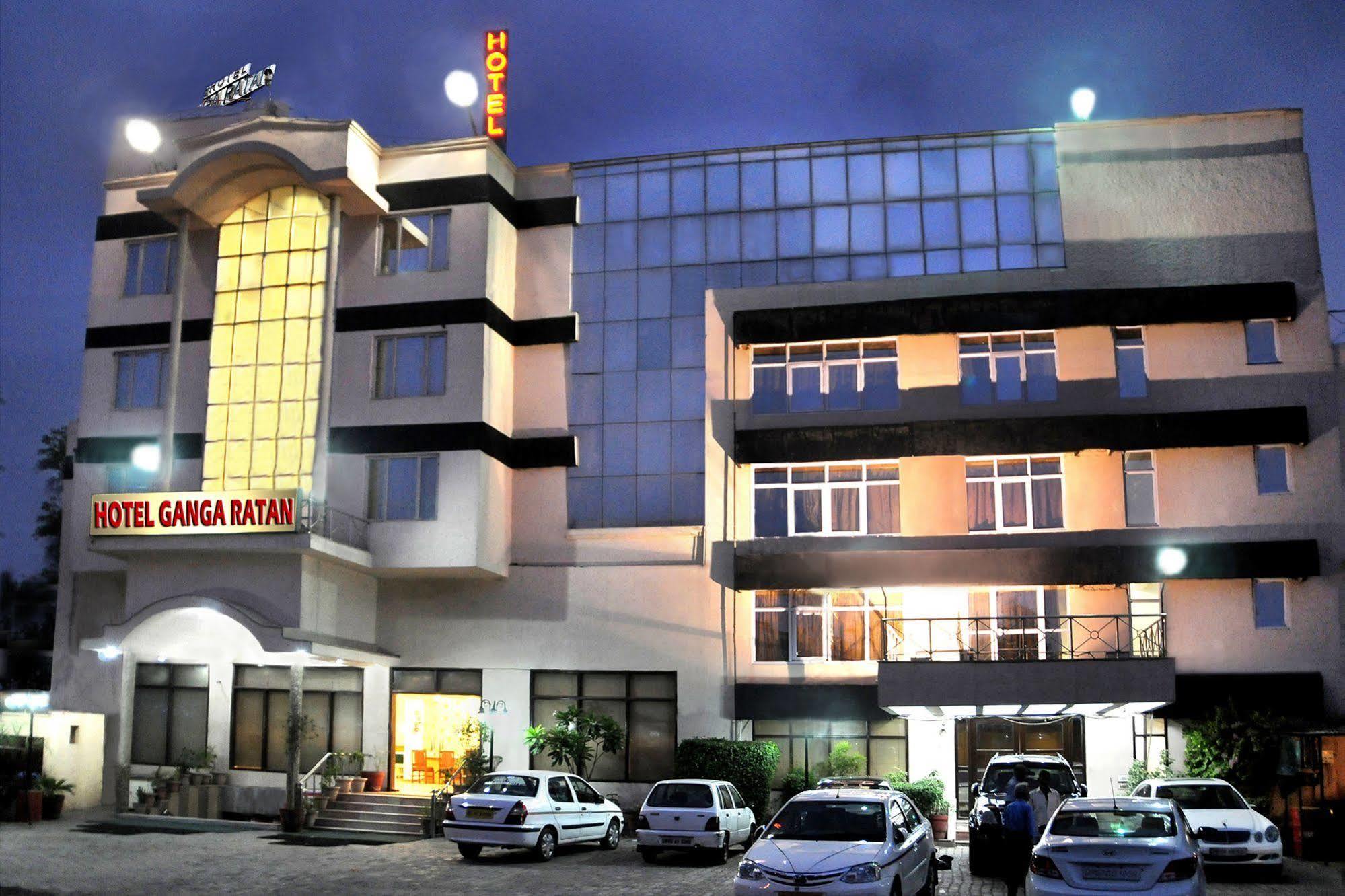 Hotel Ganga Ratan Agra  Exterior photo