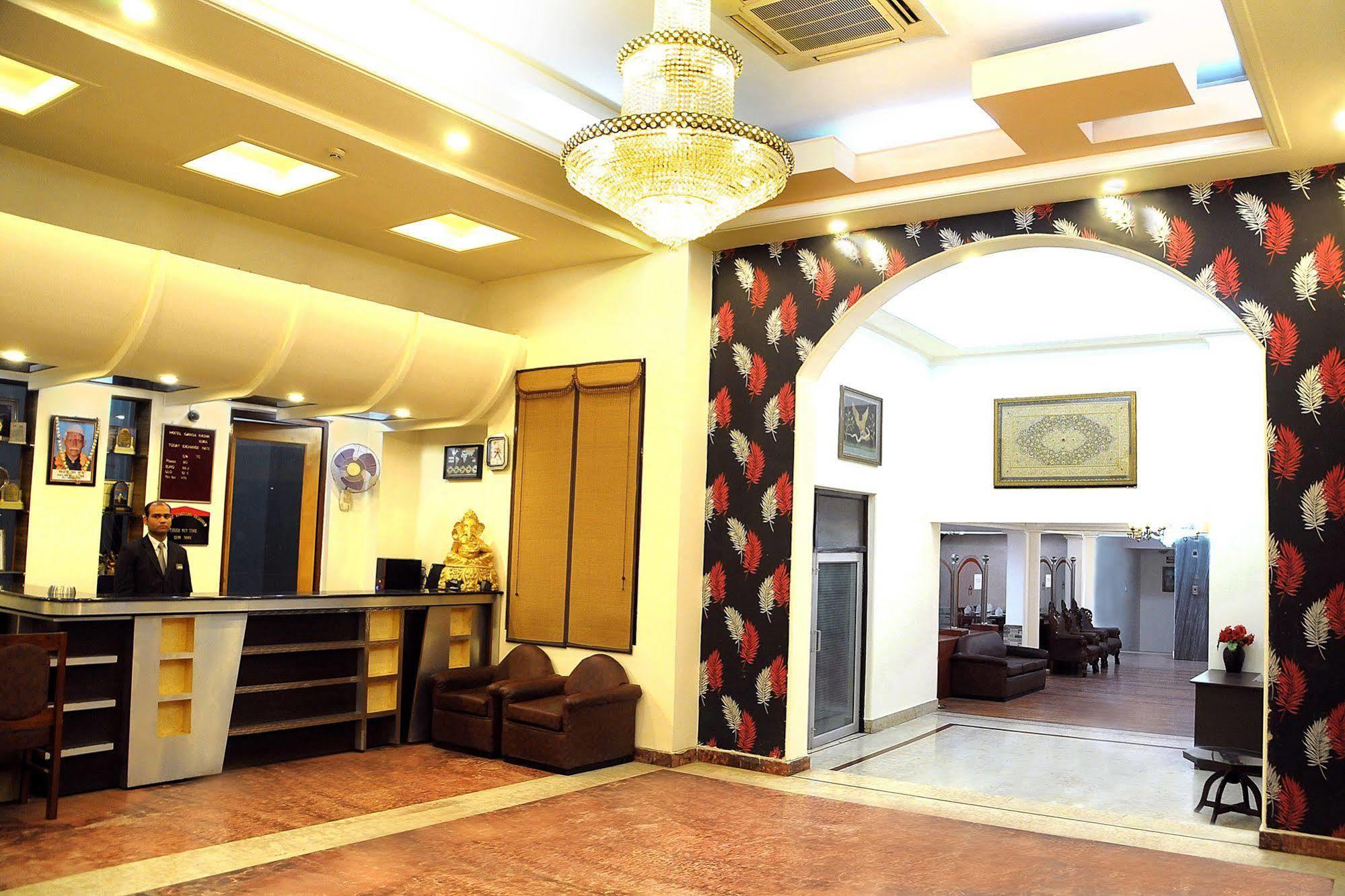 Hotel Ganga Ratan Agra  Exterior photo